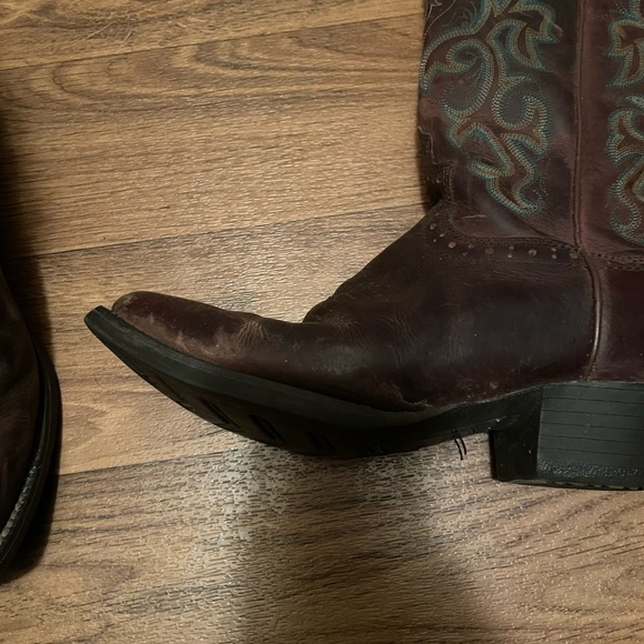 Cowboy boots - Picture 8 of 12